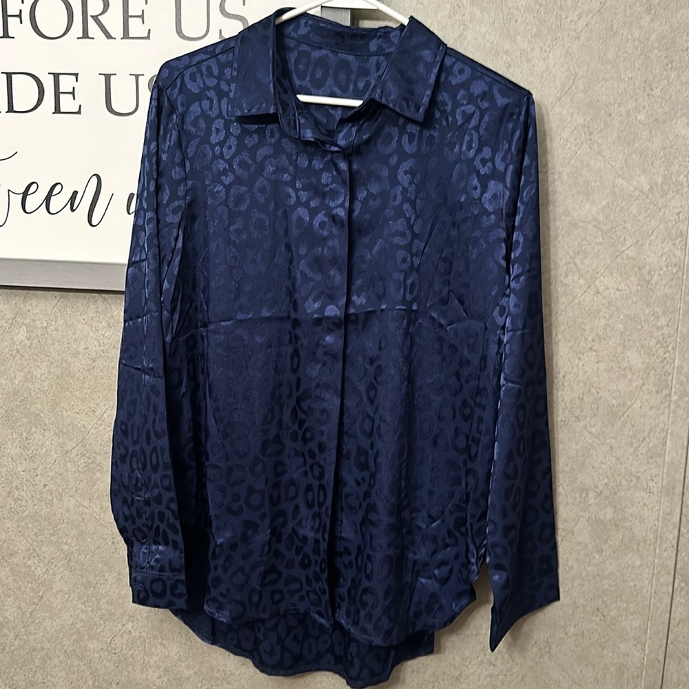 Beautiful Navy Blue Leopard Blouse. Never Worn. Size M. 100% Polyester